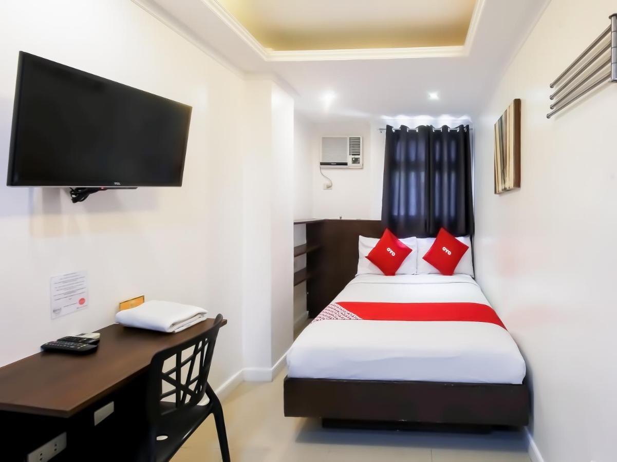 Capital O 860 Nest Nano Suites Makati Makati City Exteriör bild