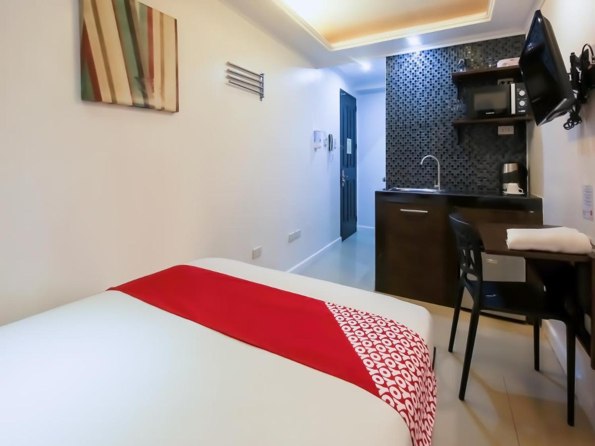 Capital O 860 Nest Nano Suites Makati Makati City Exteriör bild