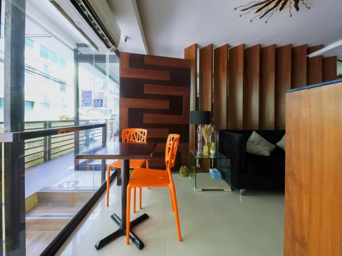 Capital O 860 Nest Nano Suites Makati Makati City Exteriör bild